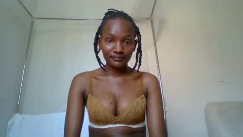 sexy_lucy012 online show from January 2025 09:56:02 AM