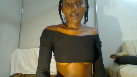 sexy_lucy012 online show from January 2025 11:34:02 PM