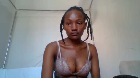 sexy_lucy012 online show from January 2025 11:12:02 AM