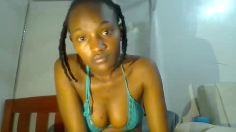 sexy_lucy012 online show from January 2025 07:39:01 PM