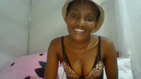 sexy_lucy012 online show from February 2025 06:53:01 PM