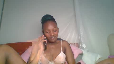 sexy_lucy012 online show from February 2025 07:59:02 PM