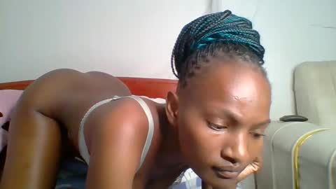 sexy_lucy012 online show from February 2025 04:22:02 PM