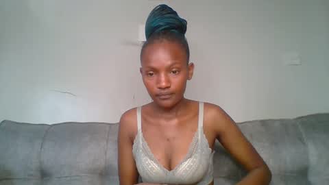 sexy_lucy012 online show from February 2025 05:24:02 AM