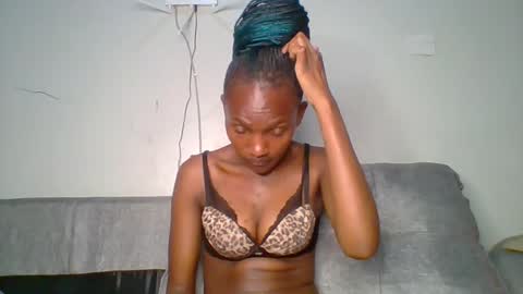 sexy_lucy012 online show from February 2025 08:20:02 PM