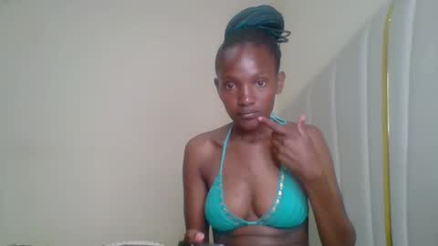 sexy_lucy012 online show from March 2025 04:49:01 PM