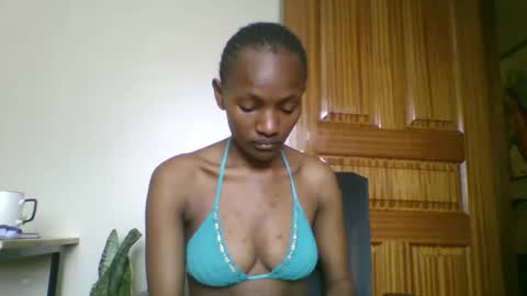 sexy_lucy012 online show from September 2025 12:50:02 PM