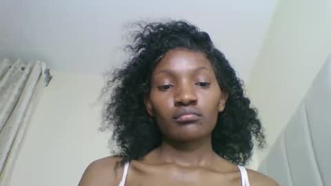 sexy_lucy012 online show from September 2025 02:41:01 PM