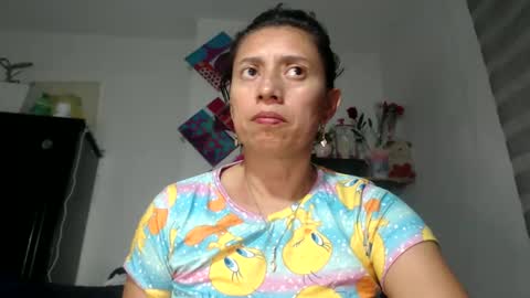 Snapshot of sexy_mary_69 chatting on October 2025 11:48:02 PM Mary online show from October 2025 11:48:02 PM