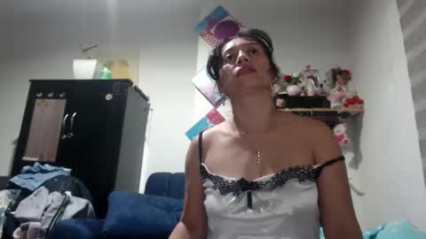 Snapshot of sexy_mary_69 chatting on October 2025 11:50:01 PM Mary online show from October 2025 11:50:01 PM