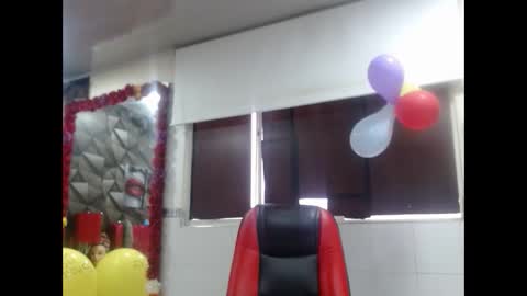 MARIPOSA online show from October 2025 01:55:01 PM