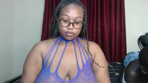 Snapshot of sexy_mistress5 chatting on October 2025 09:19:02 PM sexy online show from October 2025 09:19:02 PM