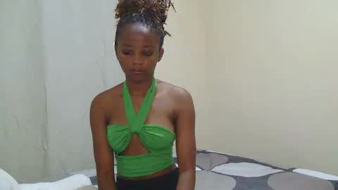 Snapshot of sexy_moh1 chatting on October 2025 02:20:01 AM sexy_moh1 online show from October 2025 02:20:01 AM