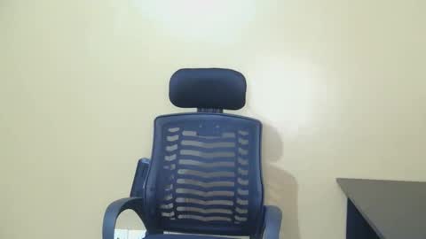 Snapshot of sexy_moh1 chatting on November 2025 08:40:02 PM sexy_moh1 online show from November 2025 08:40:02 PM