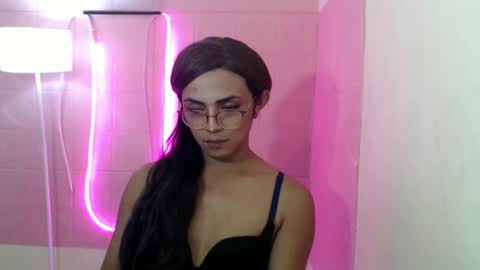 Jasmin online show from March 2025 08:42:01 PM
