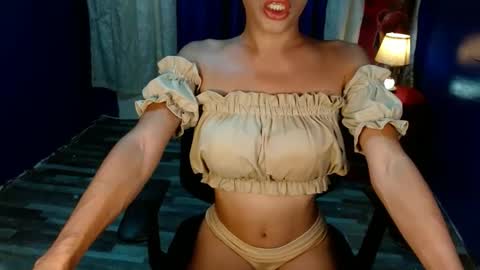 bella online show from February 2025 10:40:02 AM