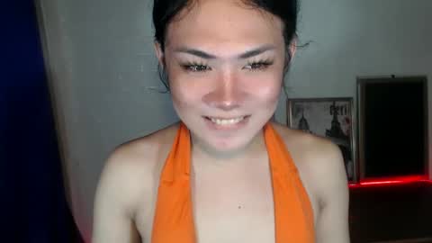 Snapshot of sexy_rc18 chatting on January 2025 02:48:02 AM RC online show from January 2025 02:48:02 AM