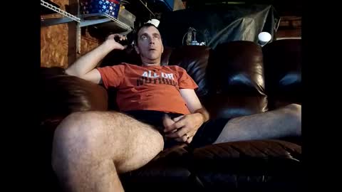 Snapshot of sexy_richy chatting on September 2025 01:27:01 AM RICHY online show from September 2025 01:27:01 AM