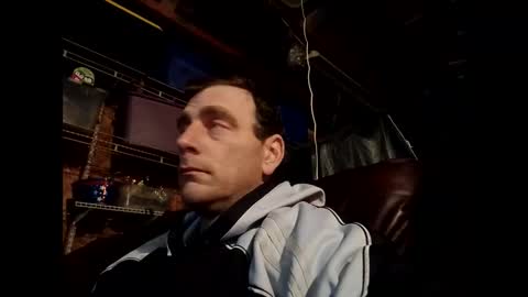 Snapshot of sexy_richy chatting on November 2025 09:50:02 PM RICHY online show from November 2025 09:50:02 PM