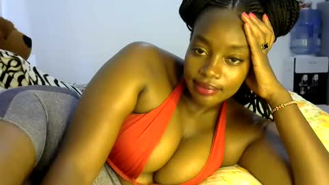 laura online show from February 2025 07:56:01 AM
