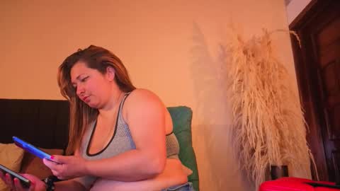 Snapshot of sexy_valeshca chatting on October 2025 01:35:02 PM sexy_valeshca online show from October 2025 01:35:02 PM