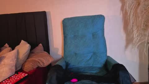 Snapshot of sexy_valeshca chatting on October 2025 01:45:01 PM sexy_valeshca online show from October 2025 01:45:01 PM