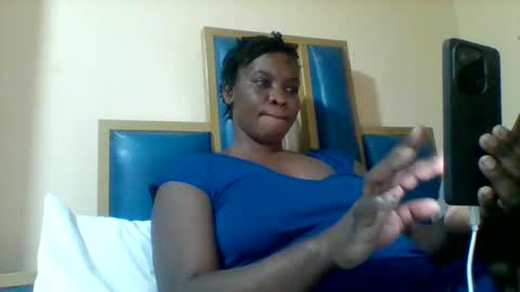 Snapshot of sexy_vivy1 chatting on October 2025 06:33:01 AM sexy_vivy1 online show from October 2025 06:33:01 AM