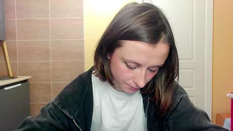 Snapshot of sexy_wise_kind chatting on October 2025 12:07:01 AM Mandy Green online show from October 2025 12:07:01 AM