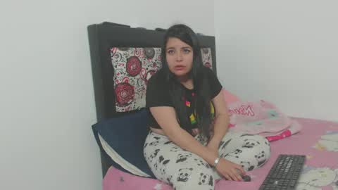sexyandhorny2024 online show from December 2024 03:04:02 AM