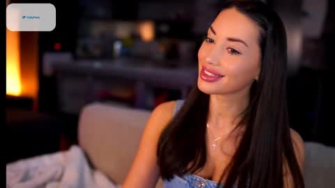 Snapshot of sexyassistant_ chatting on February 2025 06:42:02 PM Sandra online show from February 2025 06:42:02 PM