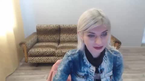 sexybeatriice online show from December 2024 07:18:02 AM