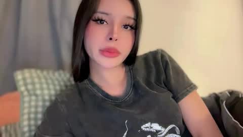 Snapshot of sexybite1 chatting on November 2025 10:24:01 AM Seraphina Blaze online show from November 2025 10:24:01 AM