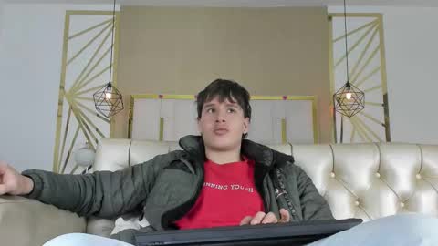 owen sky online show from October 2025 11:33:02 AM