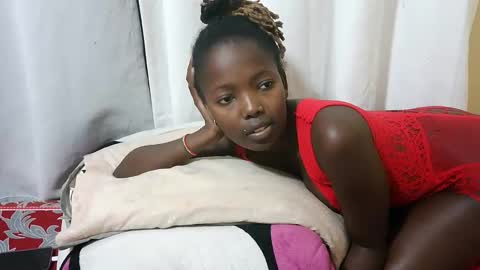 Snapshot of sexycandy2389 chatting on September 2025 06:29:01 PM Candy online show from September 2025 06:29:01 PM