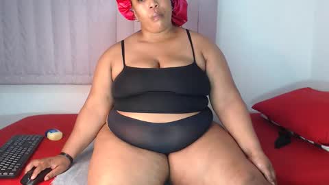 Snapshot of sexychill2000 chatting on October 2025 10:20:02 PM SEXYCHILL online show from October 2025 10:20:02 PM