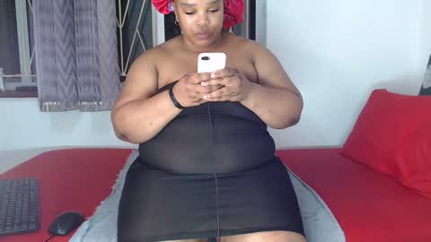 Snapshot of sexychill2000 chatting on October 2025 07:58:02 PM SEXYCHILL online show from October 2025 07:58:02 PM