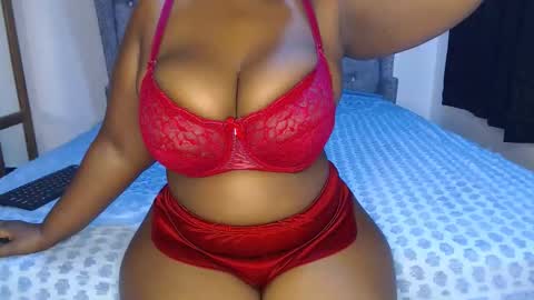 sexychocco online show from September 2025 07:46:01 AM