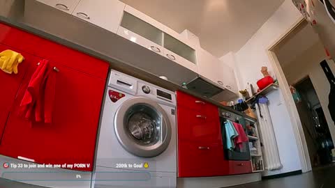 XDA   online show from January 2025 12:26:01 PM