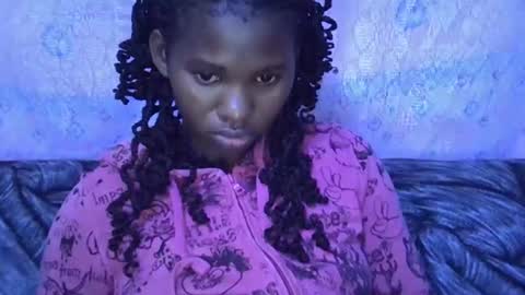 sexydoll002 online show from September 2025 05:29:01 AM