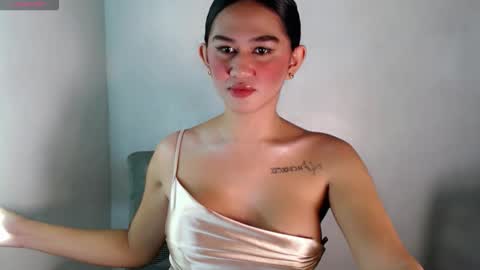 gigi online show from November 2025 02:43:01 AM