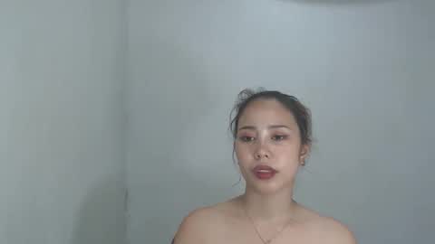 Snapshot of sexyhotbojean chatting on January 2025 09:23:01 AM jeanken and jelian online show from January 2025 09:23:01 AM