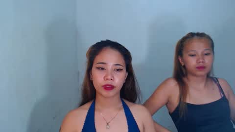 Snapshot of sexyhotbojean chatting on February 2025 07:31:02 PM jeanken and jelian online show from February 2025 07:31:02 PM