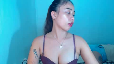 Snapshot of sexyhotbojean chatting on March 2025 02:37:01 PM jeanken and jelian online show from March 2025 02:37:01 PM