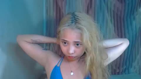 Snapshot of sexyhotbojean chatting on September 2025 10:33:02 PM jeanken and jelian online show from September 2025 10:33:02 PM