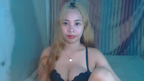 Snapshot of sexyhotbojean chatting on September 2025 06:55:01 PM jeanken and jelian online show from September 2025 06:55:01 PM