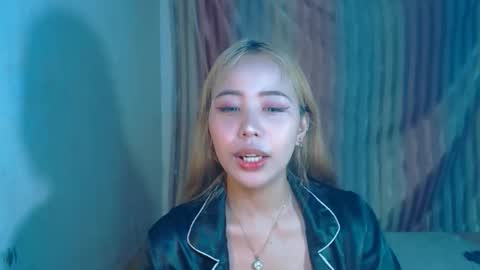 Snapshot of sexyhotbojean chatting on September 2025 07:01:01 AM jeanken and jelian online show from September 2025 07:01:01 AM