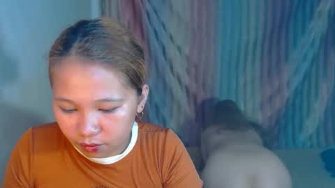 Snapshot of sexyhotbojean chatting on October 2025 07:54:01 PM jeanken and jelian online show from October 2025 07:54:01 PM