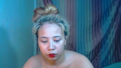 Snapshot of sexyhotbojean chatting on October 2025 01:17:02 AM jeanken and jelian online show from October 2025 01:17:02 AM