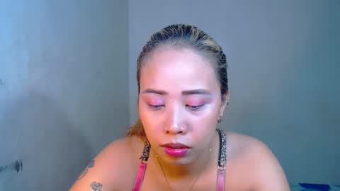 Snapshot of sexyhotbojean chatting on October 2025 10:38:02 AM jeanken and jelian online show from October 2025 10:38:02 AM