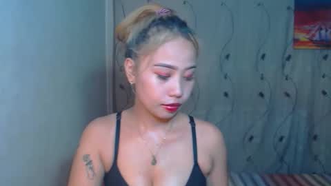 Snapshot of sexyhotbojean chatting on October 2025 05:30:01 AM jeanken and jelian online show from October 2025 05:30:01 AM